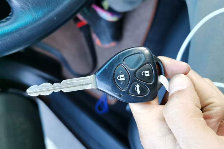 Used Toyota Reiz 2012 2.5V Fengdu Elite Stylish Edition Vehicle Key