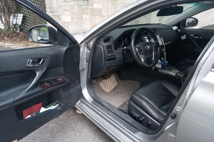 Used Toyota Reiz 2012 2.5V Fengdu Elite Stylish Edition Driver Seat
