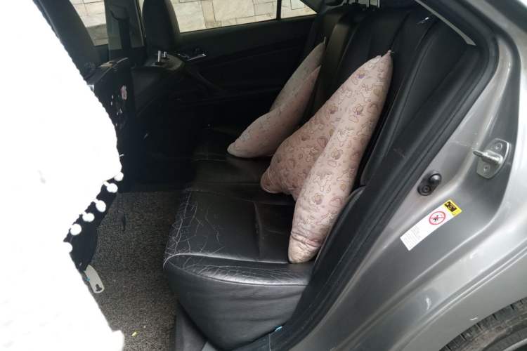 Used Toyota Reiz 2012 2.5V Fengdu Elite Stylish Edition Left Rear Seat