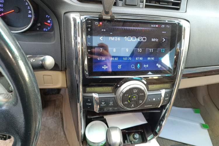 Used Toyota Reiz 2012 2.5V Fengdu Elite Stylish Edition Audio And AC Panel
