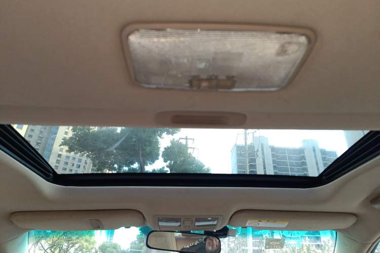 Used Toyota Reiz 2012 2.5V Fengdu Elite Stylish Edition Headliner