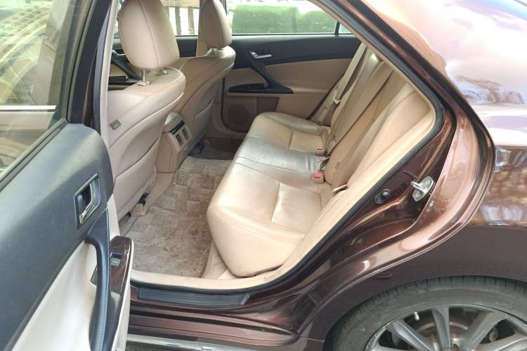 Used Toyota Reiz 2012 2.5V Fengdu Elite Stylish Edition Left Rear Seat
