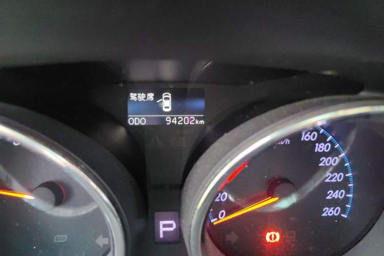 Used Toyota Reiz 2012 2.5V Fengdu Elite Stylish Edition Odometer Close Up