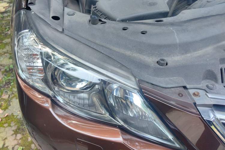 Used Toyota Reiz 2012 2.5V Fengdu Elite Stylish Edition Right Front Headlight