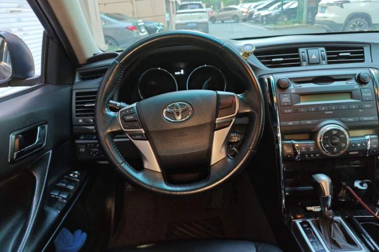 Used Toyota Reiz 2012 2.5V Fengdu Elite Stylish Edition Steering Wheel