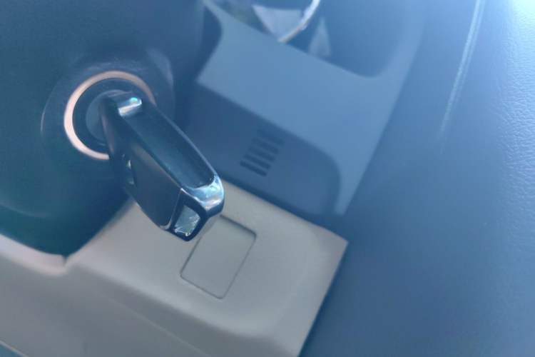 Used Toyota Reiz 2012 2.5V Fengdu Elite Stylish Edition Vehicle Key