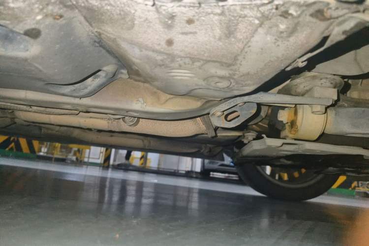 Used Toyota Reiz 2012 2.5V Fengdu Elite Stylish Edition Chassis Front Right