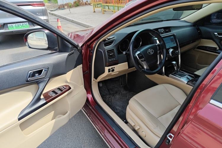 Used Toyota Reiz 2012 2.5V Fengdu Elite Stylish Edition Driver Seat