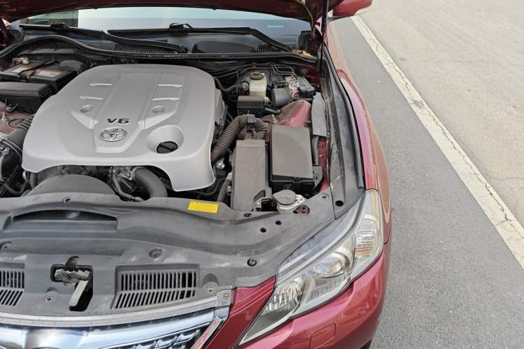 Used Toyota Reiz 2012 2.5V Fengdu Elite Stylish Edition Engine Bay Left