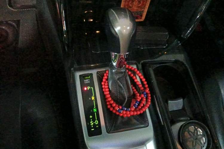 Used Toyota Reiz 2012 2.5V Fengdu Elite Stylish Edition Gear Lever