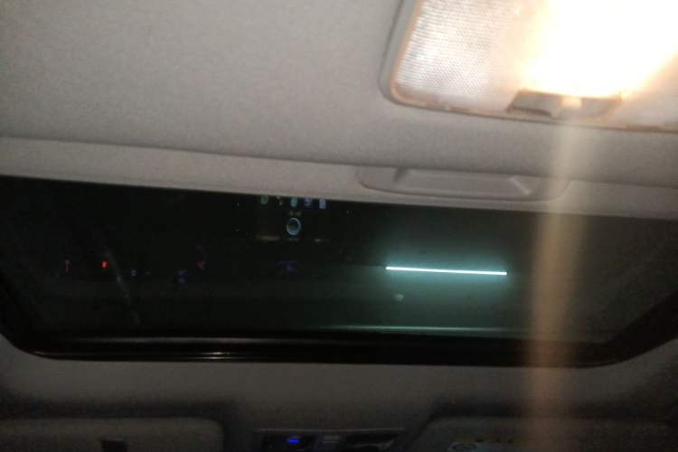 Used Toyota Reiz 2012 2.5V Fengdu Elite Stylish Edition Headliner