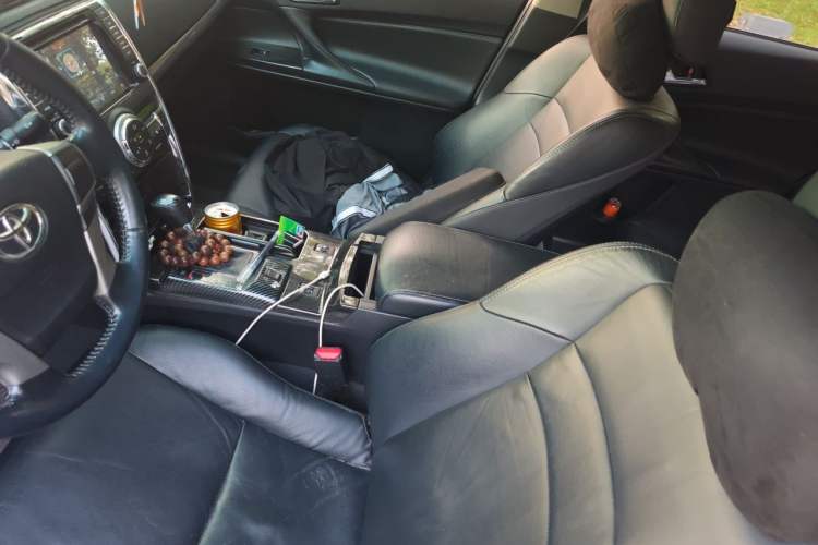 Used Toyota Reiz 2012 2.5V Fengdu Elite Stylish Edition Left Front Seat
