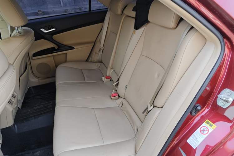 Used Toyota Reiz 2012 2.5V Fengdu Elite Stylish Edition Left Rear Seat