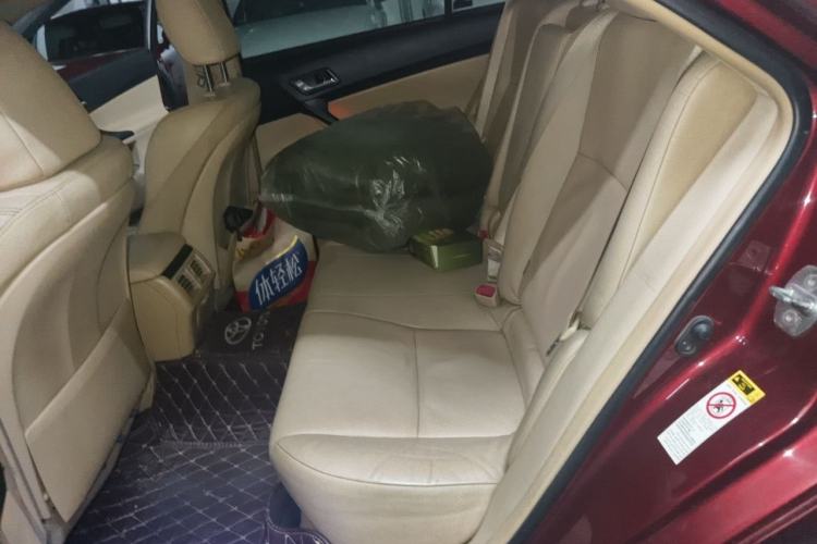 Used Toyota Reiz 2012 2.5V Fengdu Elite Stylish Edition Left Rear Seat