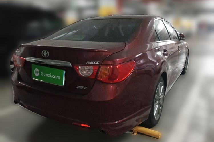 Used Toyota Reiz 2012 2.5V Fengdu Elite Stylish Edition Rear Right 45 Deg