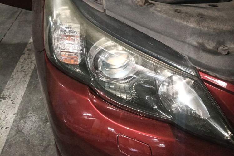 Used Toyota Reiz 2012 2.5V Fengdu Elite Stylish Edition Right Front Headlight