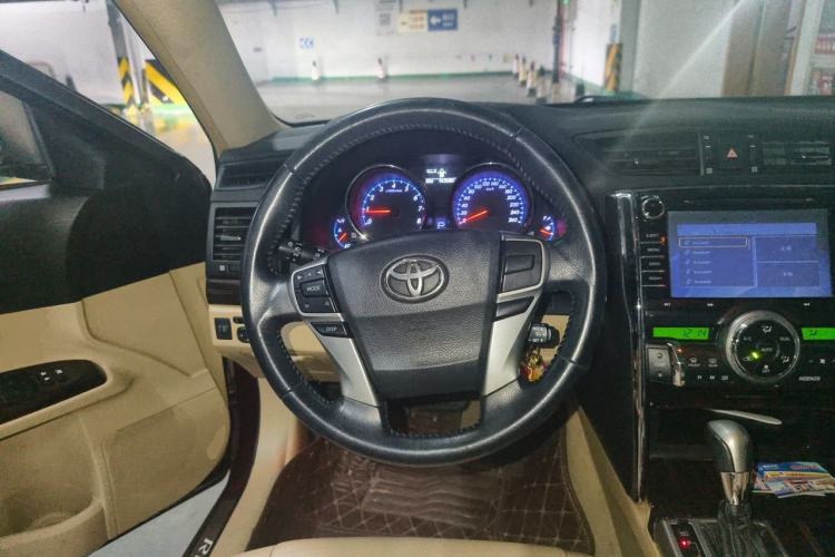 Used Toyota Reiz 2012 2.5V Fengdu Elite Stylish Edition Steering Wheel