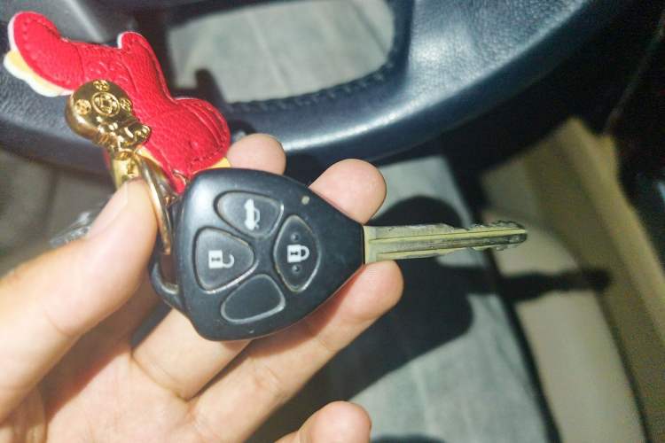 Used Toyota Reiz 2012 2.5V Fengdu Elite Stylish Edition Vehicle Key