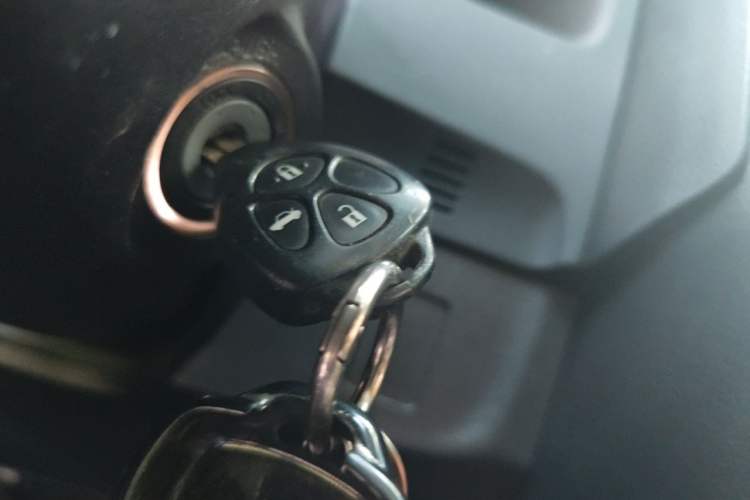 Used Toyota Reiz 2012 2.5V Fengdu Elite Stylish Edition Vehicle Key