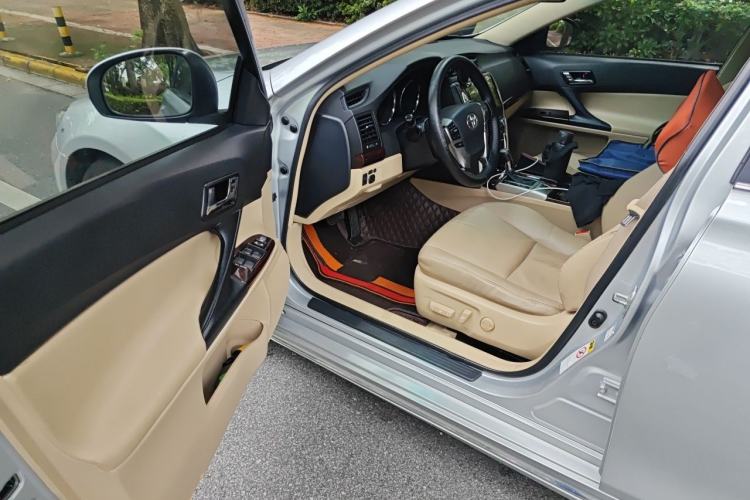 Used Toyota Reiz 2012 2.5V Fengdu Elite Stylish Edition Driver Seat
