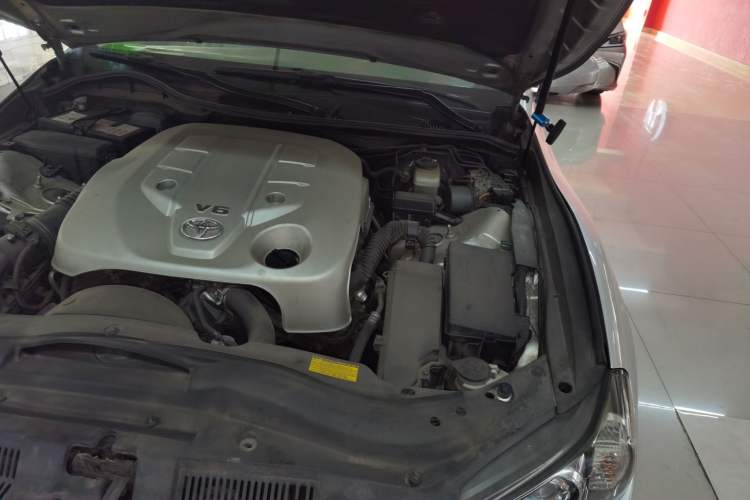 Used Toyota Reiz 2012 2.5V Fengdu Elite Stylish Edition Engine Bay Left