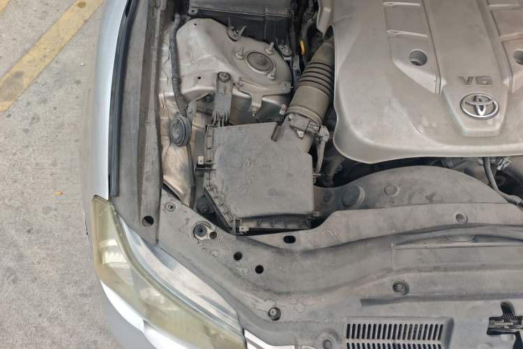 Used Toyota Reiz 2012 2.5V Fengdu Elite Stylish Edition Engine Bay Right