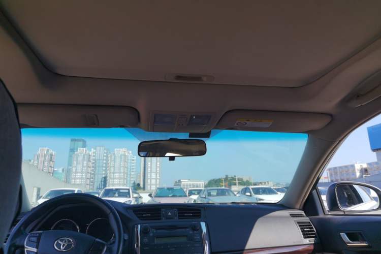 Used Toyota Reiz 2012 2.5V Fengdu Elite Stylish Edition Headliner