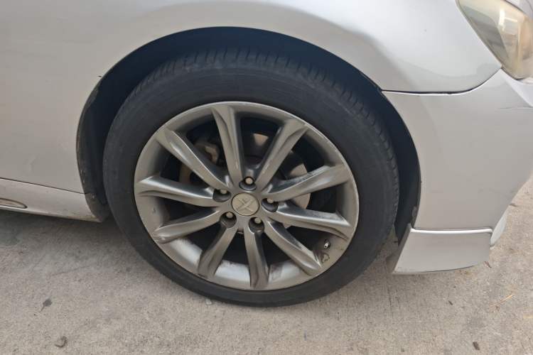 Used Toyota Reiz 2012 2.5V Fengdu Elite Stylish Edition Right Front Wheel Hub