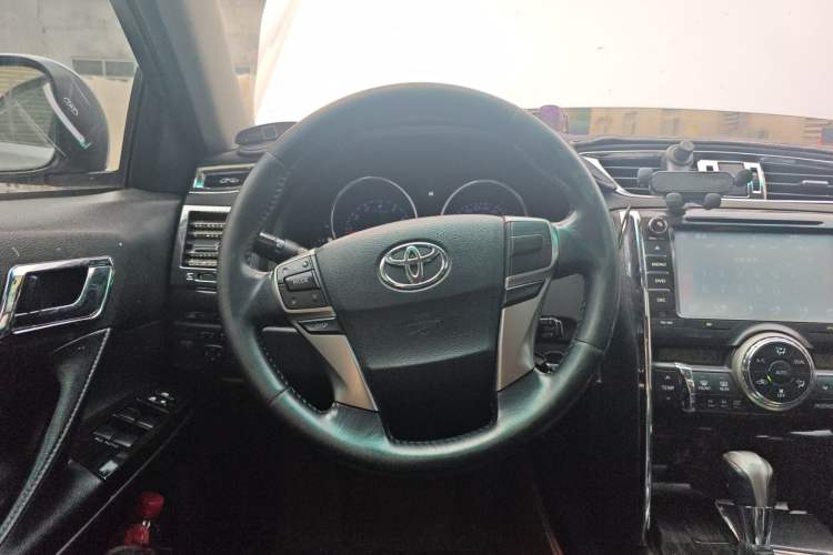 Used Toyota Reiz 2012 2.5V Fengdu Elite Stylish Edition Steering Wheel