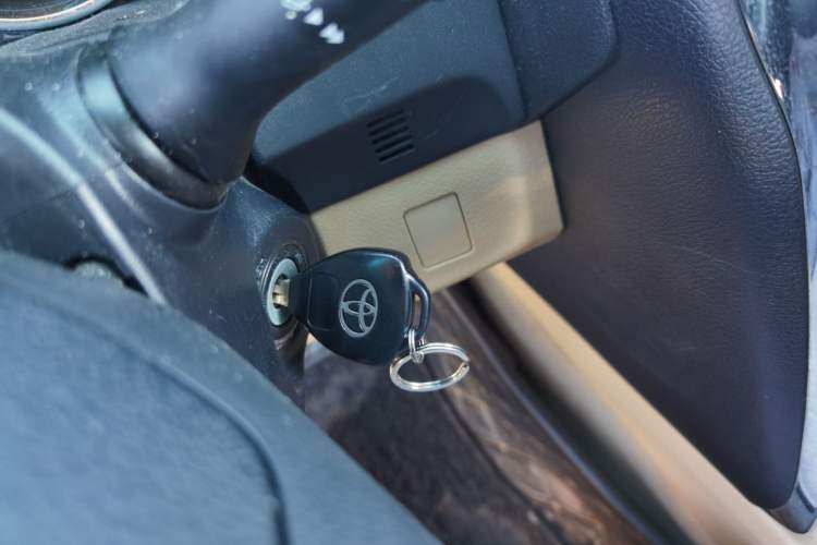 Used Toyota Reiz 2012 2.5V Fengdu Elite Stylish Edition Vehicle Key