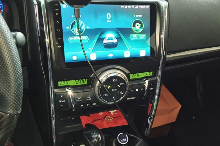 Used Toyota Reiz 2012 2.5V Fengdu Elite Stylish Edition Audio And AC Panel