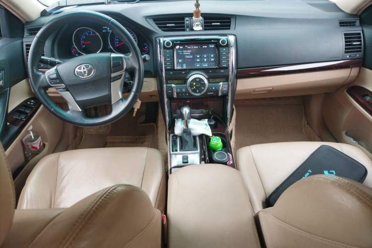 Used Toyota Reiz 2012 2.5V Fengdu Elite Stylish Edition Audio And AC Panel