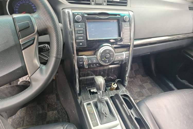 Used Toyota Reiz 2012 2.5V Fengdu Elite Stylish Edition Audio And AC Panel