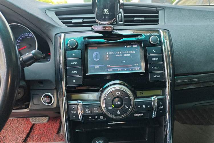 Used Toyota Reiz 2012 2.5V Fengdu Elite Stylish Edition Audio And AC Panel