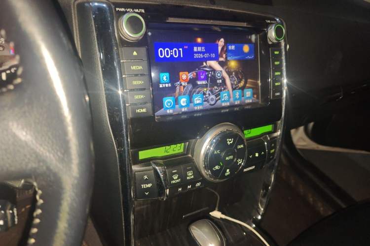 Used Toyota Reiz 2012 2.5V Fengdu Elite Stylish Edition Audio And AC Panel