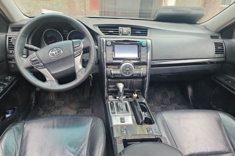 Used Toyota Reiz 2012 2.5V Fengdu Elite Stylish Edition Center Console