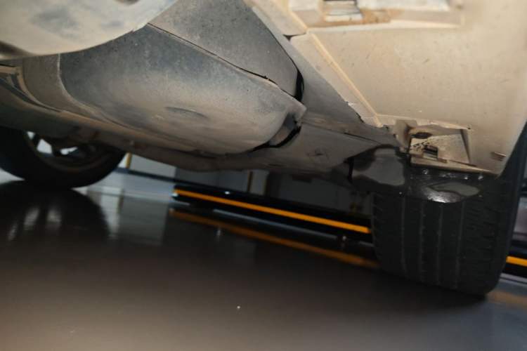 Used Toyota Reiz 2012 2.5V Fengdu Elite Stylish Edition Chassis Front Left