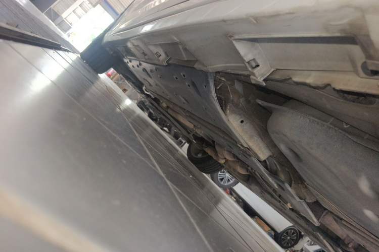 Used Toyota Reiz 2012 2.5V Fengdu Elite Stylish Edition Chassis Rear Left