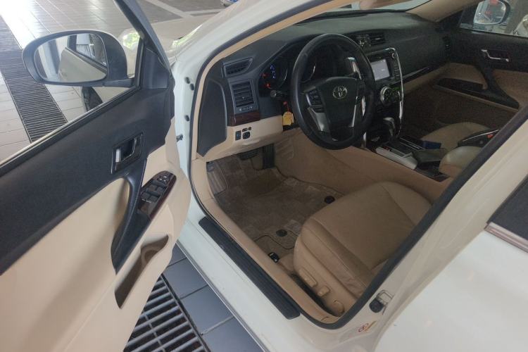 Used Toyota Reiz 2012 2.5V Fengdu Elite Stylish Edition Driver Seat