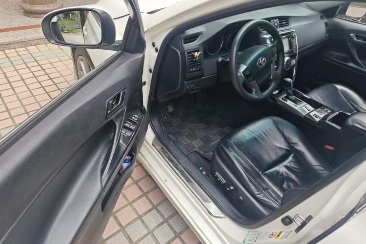 Used Toyota Reiz 2012 2.5V Fengdu Elite Stylish Edition Driver Seat