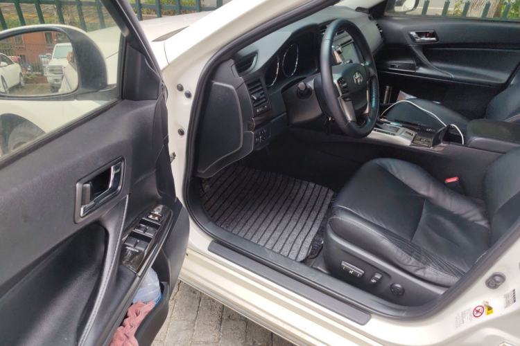 Used Toyota Reiz 2012 2.5V Fengdu Elite Stylish Edition Driver Seat