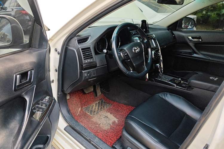 Used Toyota Reiz 2012 2.5V Fengdu Elite Stylish Edition Driver Seat