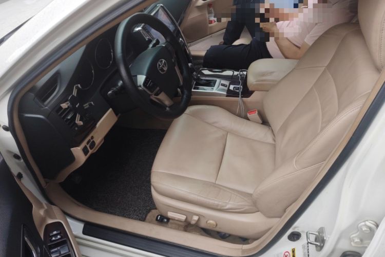 Used Toyota Reiz 2012 2.5V Fengdu Elite Stylish Edition Driver Seat