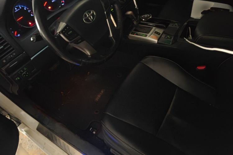 Used Toyota Reiz 2012 2.5V Fengdu Elite Stylish Edition Driver Seat