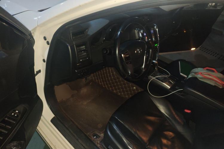 Used Toyota Reiz 2012 2.5V Fengdu Elite Stylish Edition Driver Seat
