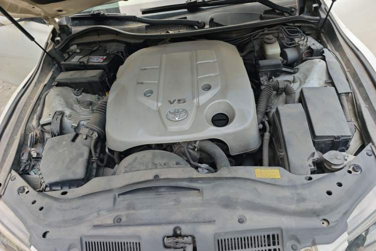 Used Toyota Reiz 2012 2.5V Fengdu Elite Stylish Edition Engine Bay