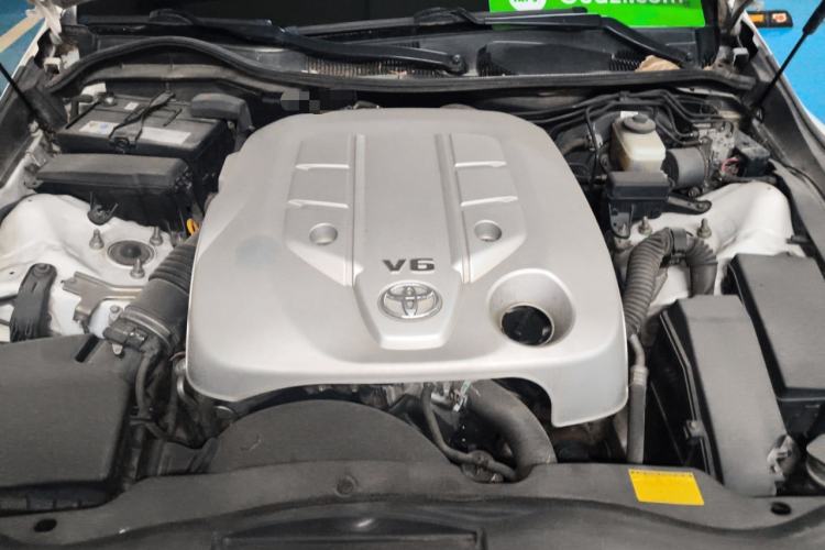 Used Toyota Reiz 2012 2.5V Fengdu Elite Stylish Edition Engine Bay