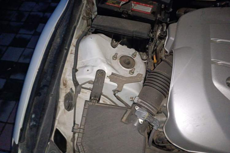 Used Toyota Reiz 2012 2.5V Fengdu Elite Stylish Edition Engine Bay Right