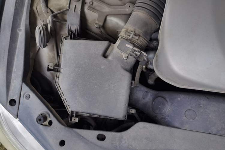 Used Toyota Reiz 2012 2.5V Fengdu Elite Stylish Edition Engine Bay Right