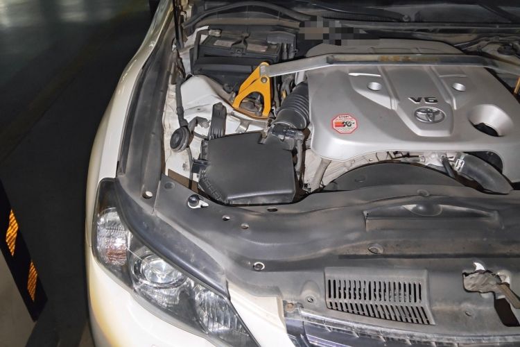 Used Toyota Reiz 2012 2.5V Fengdu Elite Stylish Edition Engine Bay Right
